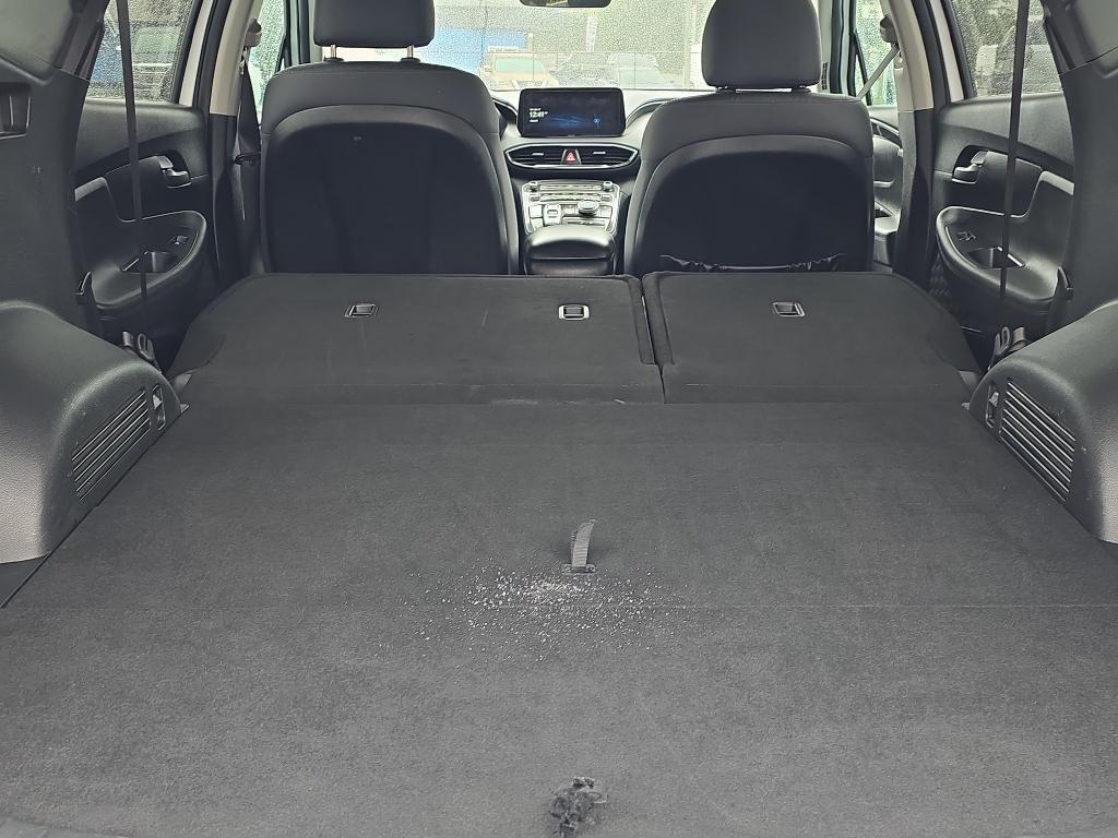 used 2023 Hyundai Santa Fe car, priced at $21,987