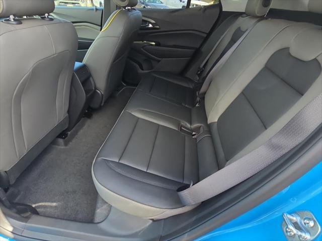 new 2025 Chevrolet Trax car, priced at $27,480