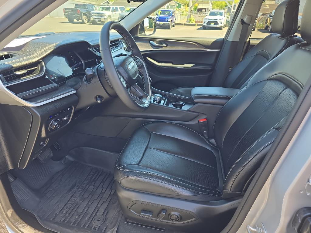 used 2023 Jeep Grand Cherokee 4xe car, priced at $27,281