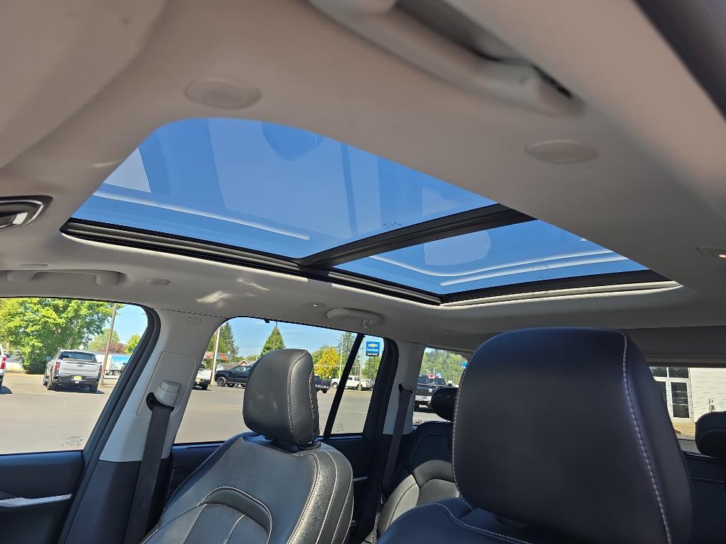 used 2023 Jeep Grand Cherokee 4xe car, priced at $27,281