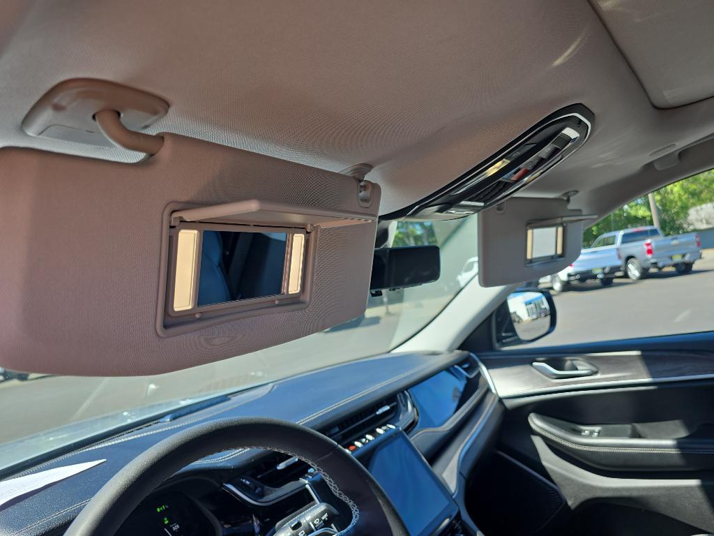 used 2023 Jeep Grand Cherokee 4xe car, priced at $27,281