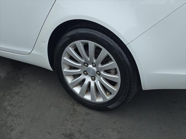 used 2011 Buick Regal car