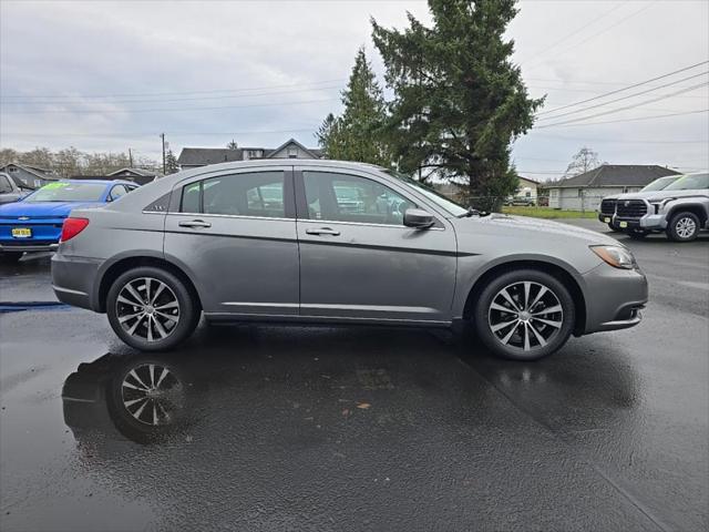 used 2011 Chrysler 200 car, priced at $7,995