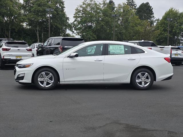 new 2025 Chevrolet Malibu car, priced at $26,815