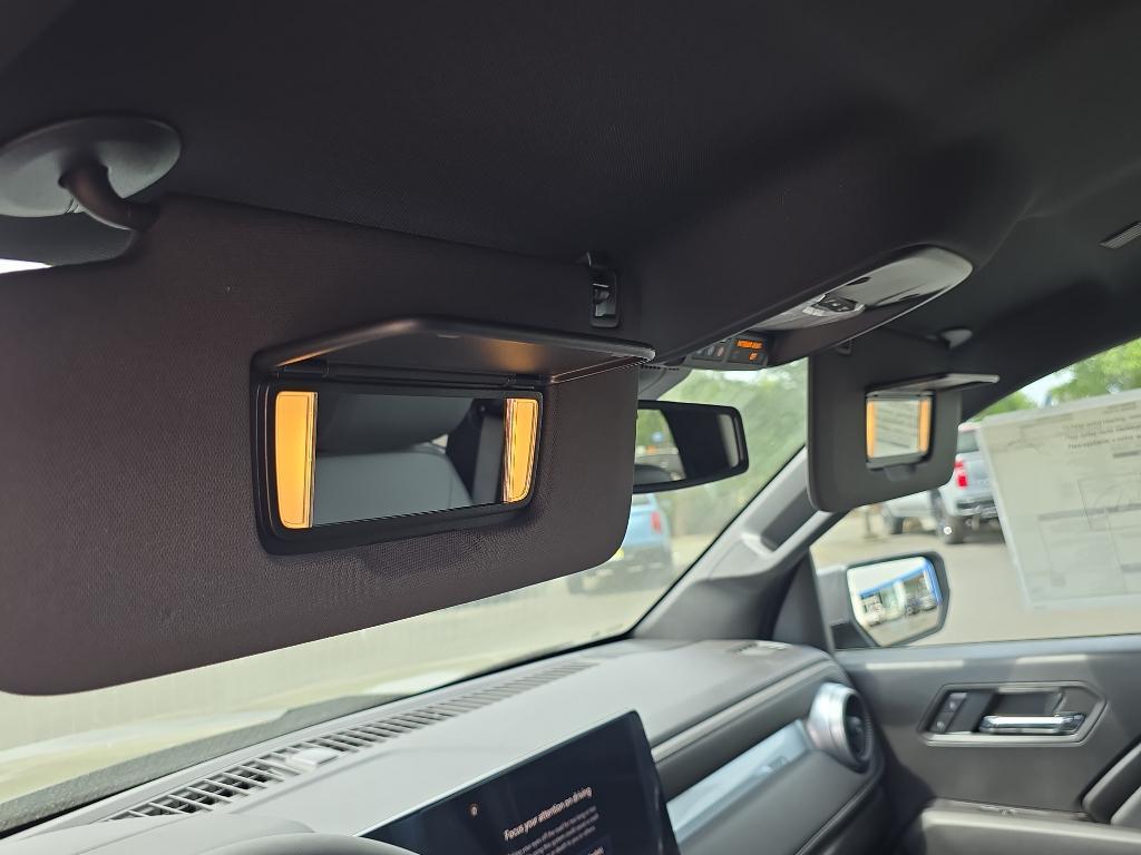new 2025 Chevrolet Colorado car, priced at $40,987