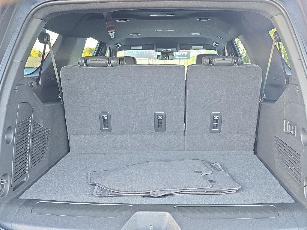 new 2026 Chevrolet Suburban car, priced at $75,395