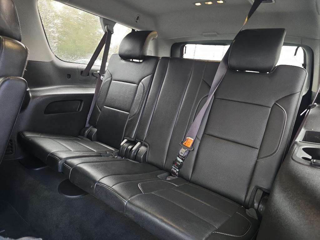 used 2015 Chevrolet Suburban car, priced at $17,395
