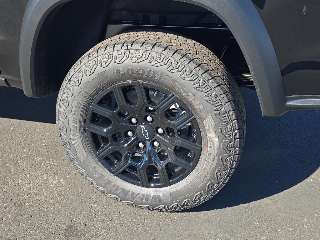 new 2026 Chevrolet Colorado car, priced at $42,495