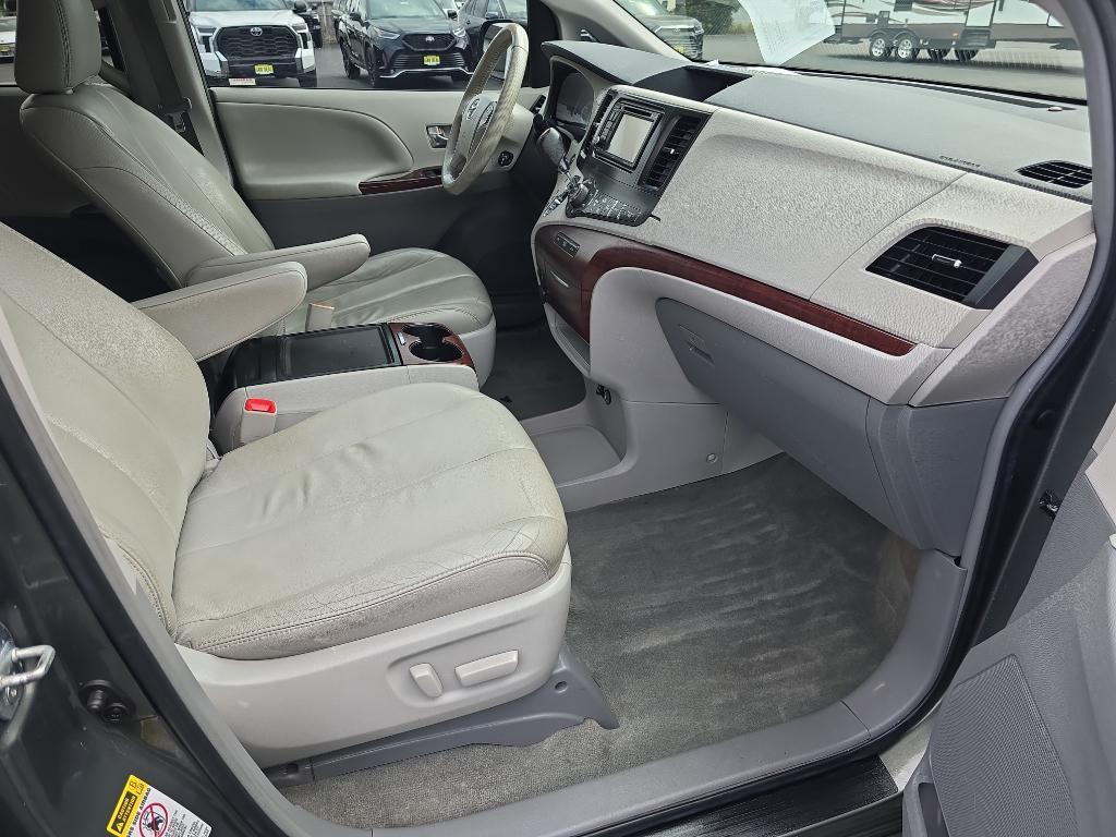 used 2014 Toyota Sienna car, priced at $8,987