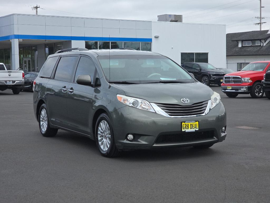 used 2014 Toyota Sienna car, priced at $8,987