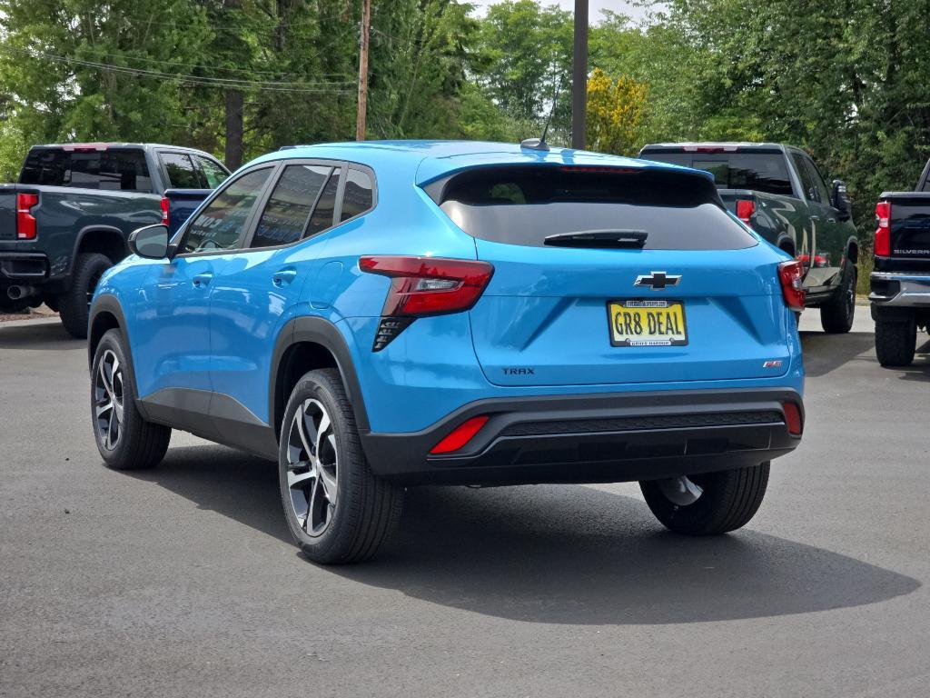new 2025 Chevrolet Trax car, priced at $24,270