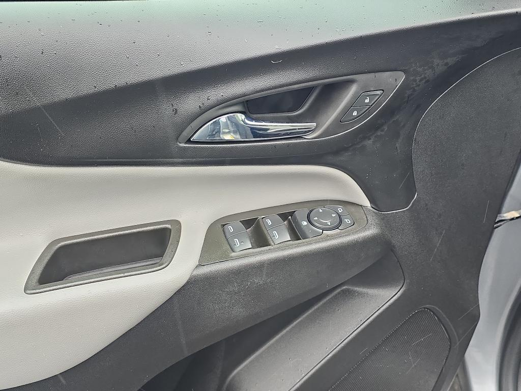 used 2023 Chevrolet Equinox car, priced at $19,487