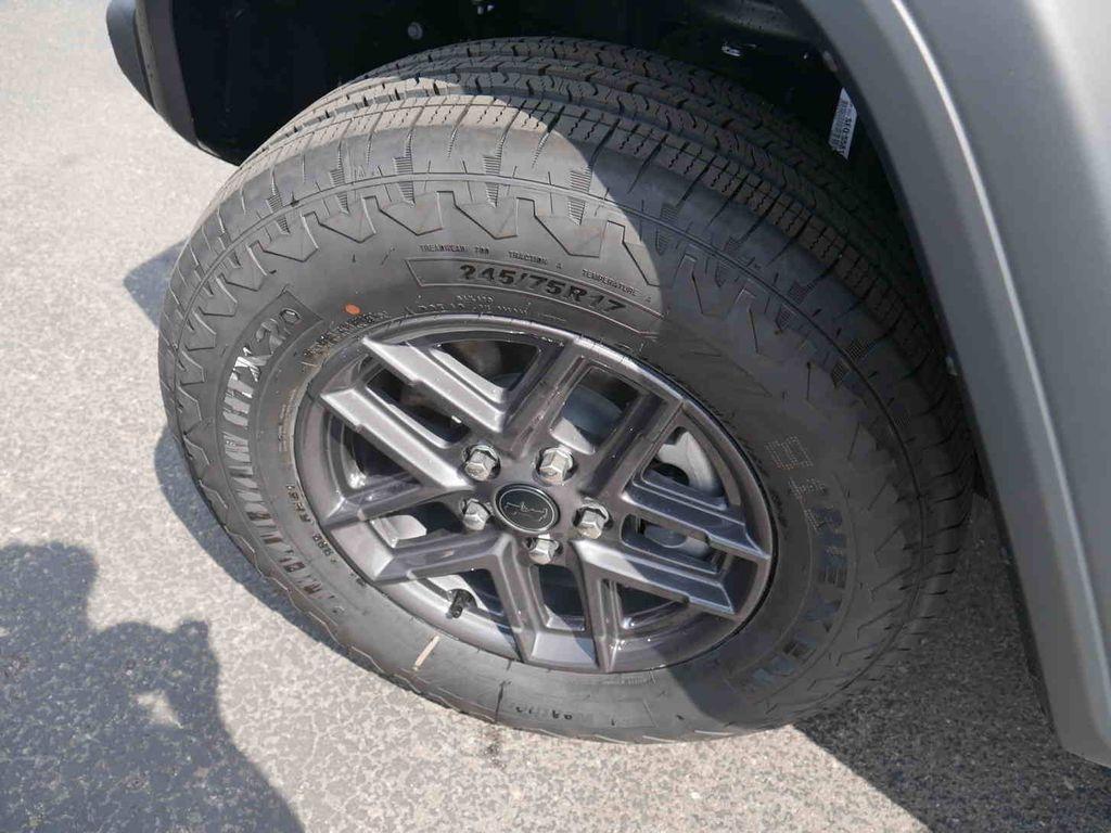 new 2025 Jeep Wrangler car, priced at $41,086