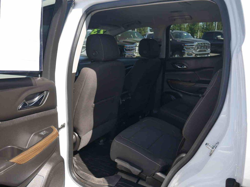 used 2023 GMC Acadia car, priced at $27,998