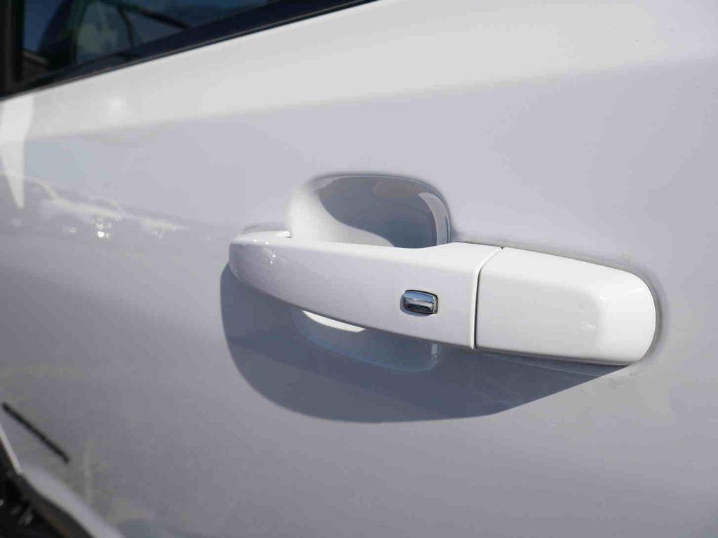 used 2023 GMC Acadia car, priced at $27,998