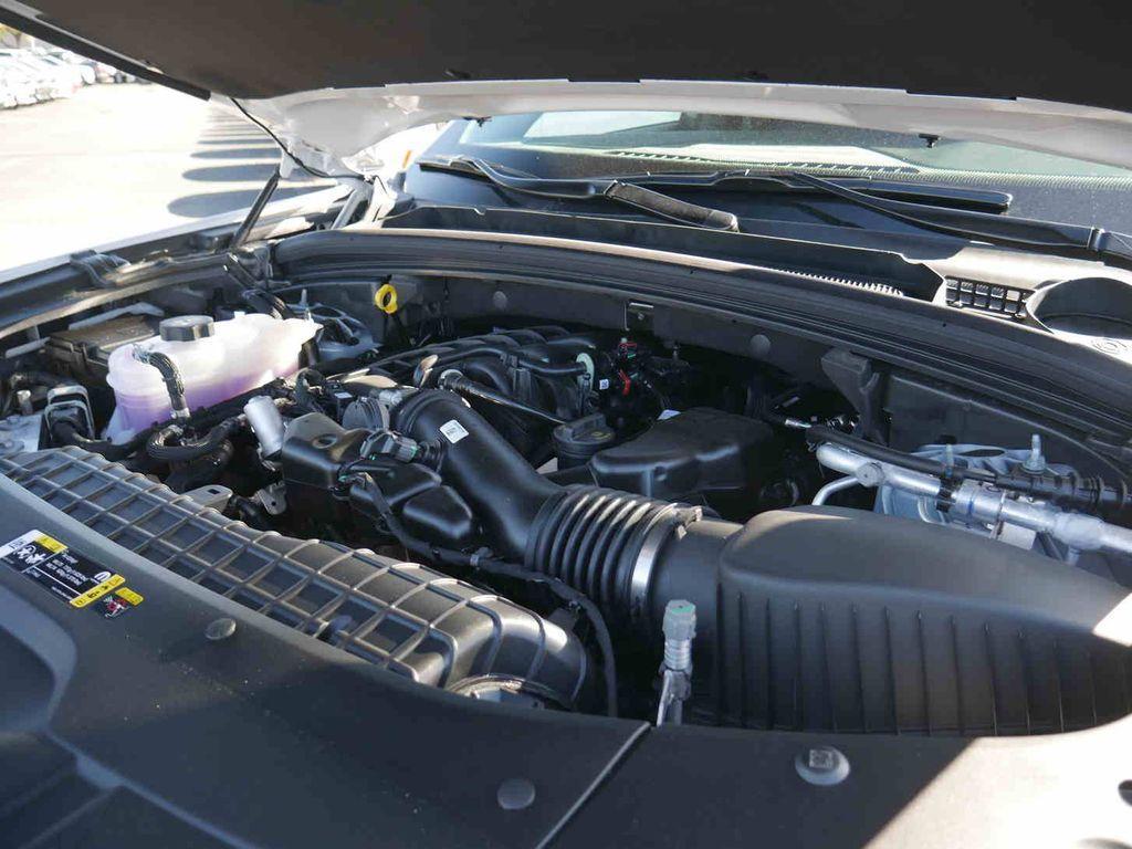 new 2025 Jeep Grand Cherokee car, priced at $51,537