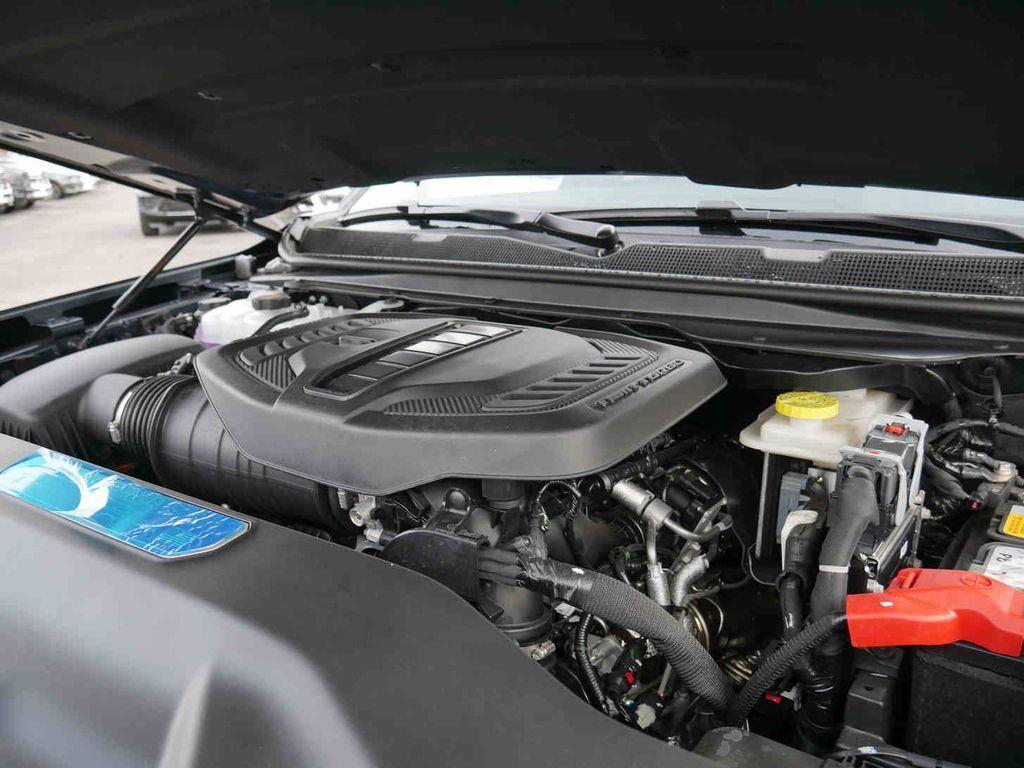 new 2025 Jeep Wagoneer L car, priced at $63,236