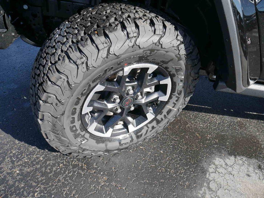 new 2025 Jeep Wrangler car, priced at $57,682