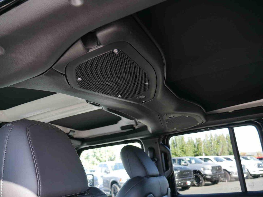 new 2025 Jeep Wrangler car, priced at $57,682