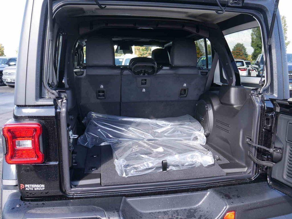 new 2025 Jeep Wrangler car, priced at $57,682