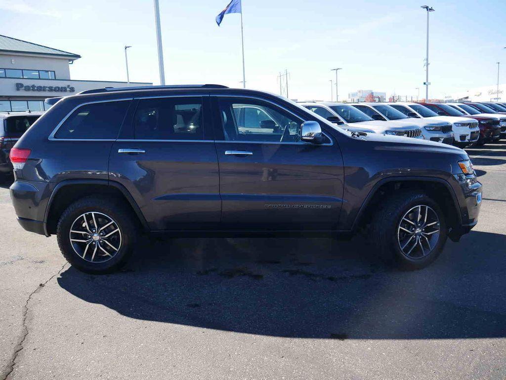 used 2018 Jeep Grand Cherokee car, priced at $17,998