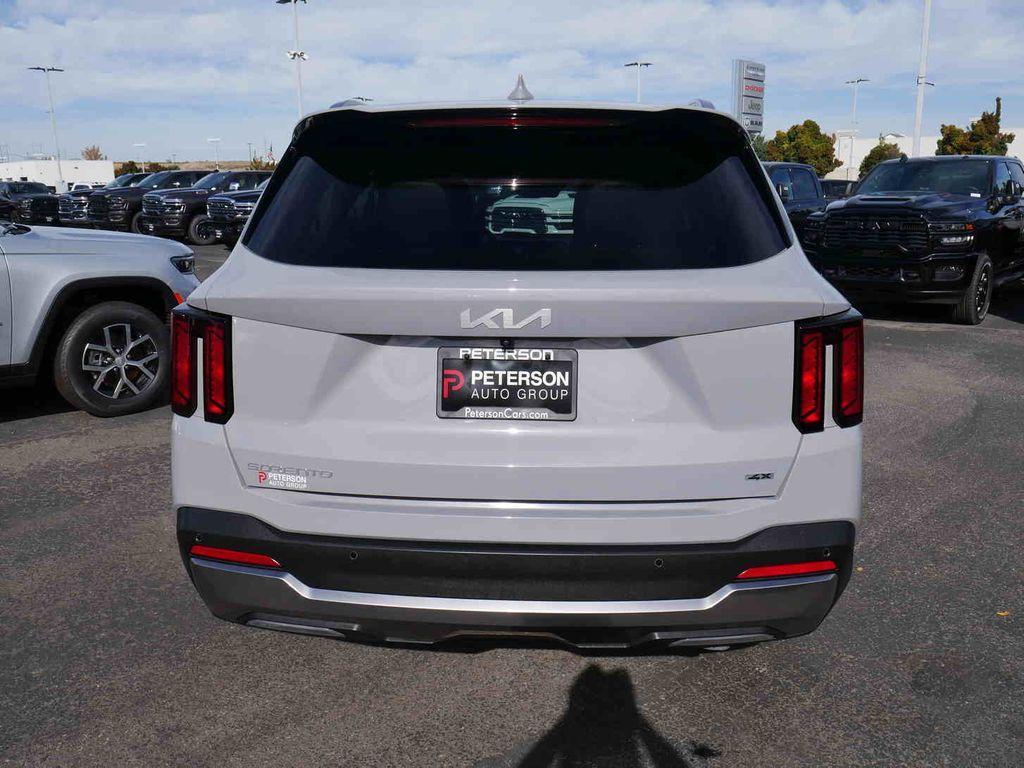 used 2024 Kia Sorento car, priced at $37,799