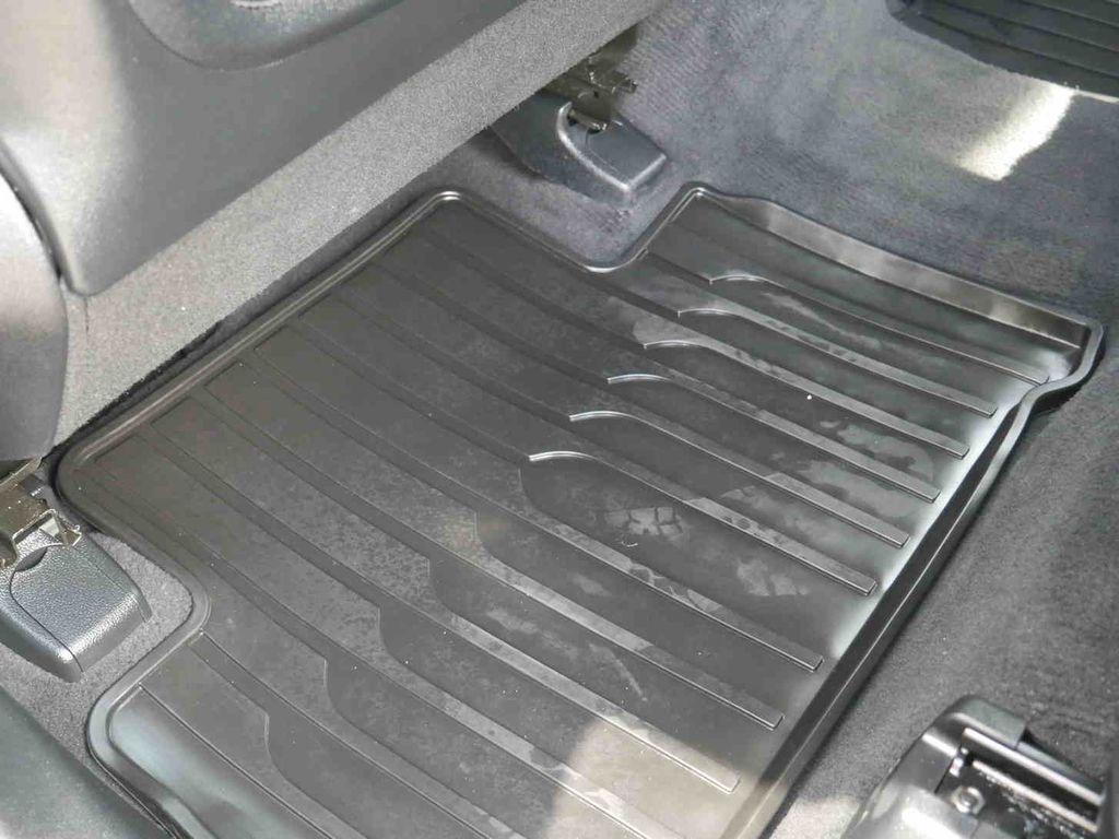 used 2024 Kia Sorento car, priced at $37,799