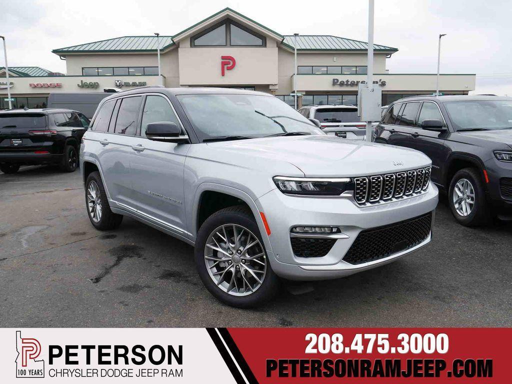 new 2025 Jeep Grand Cherokee car, priced at $60,455