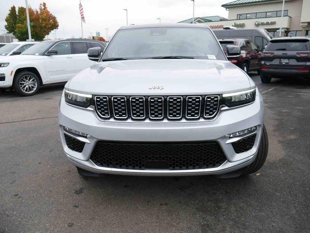 new 2025 Jeep Grand Cherokee car, priced at $60,455