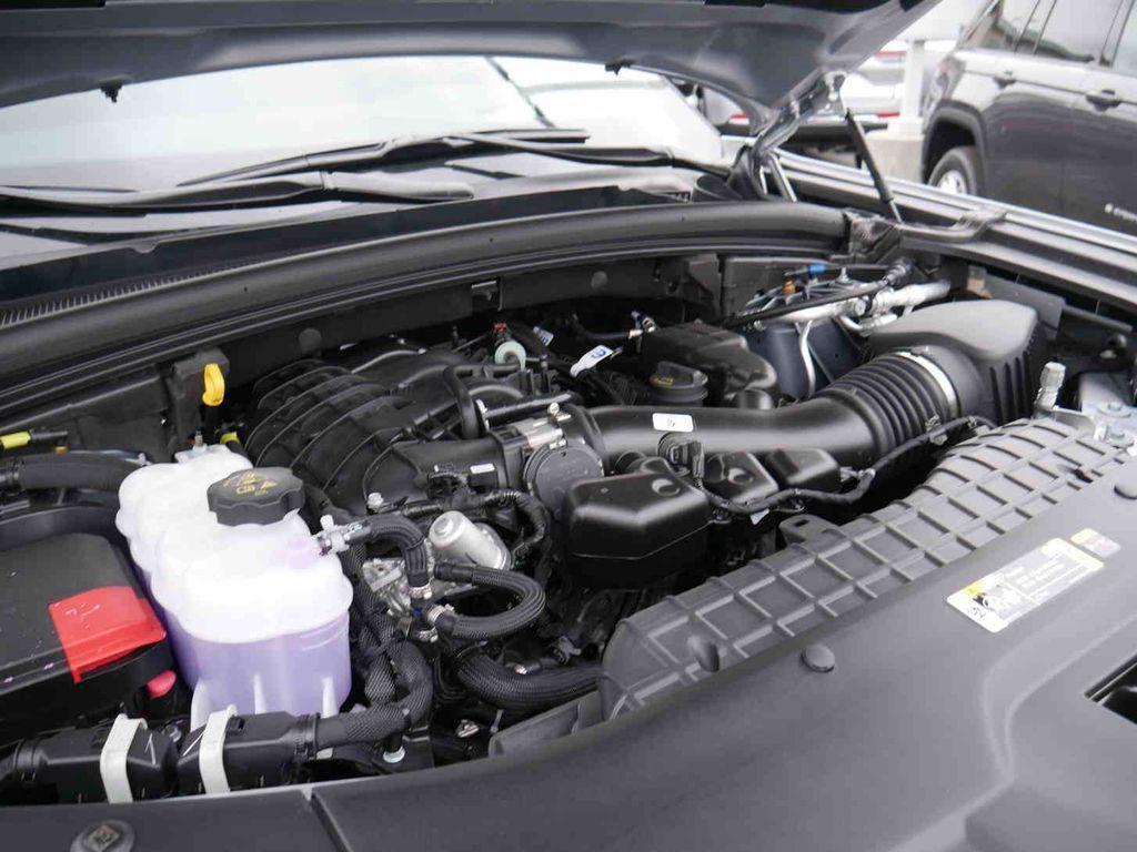 new 2025 Jeep Grand Cherokee car, priced at $60,455