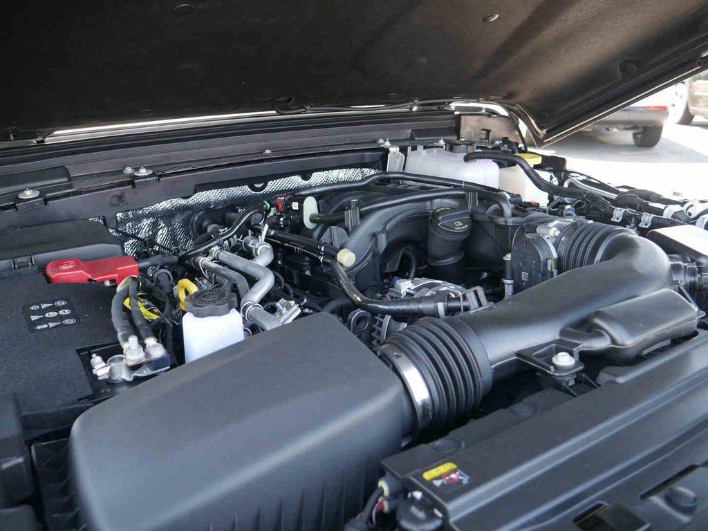 new 2025 Jeep Gladiator car, priced at $40,172