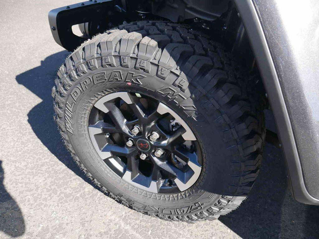 new 2025 Jeep Gladiator car, priced at $52,252