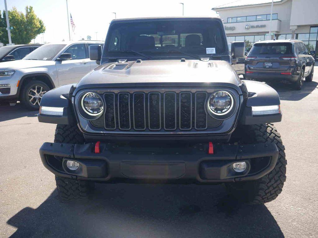 new 2025 Jeep Gladiator car, priced at $52,252
