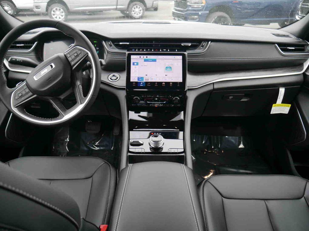 new 2025 Jeep Grand Cherokee 4xe car, priced at $54,188
