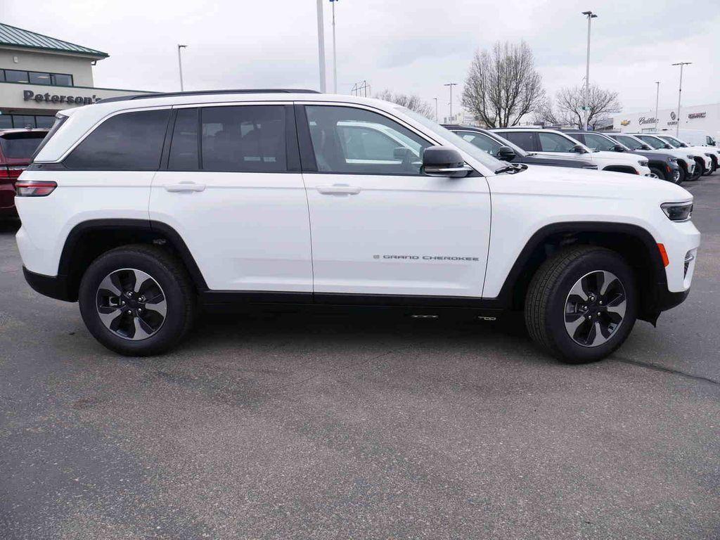 new 2025 Jeep Grand Cherokee 4xe car, priced at $54,188