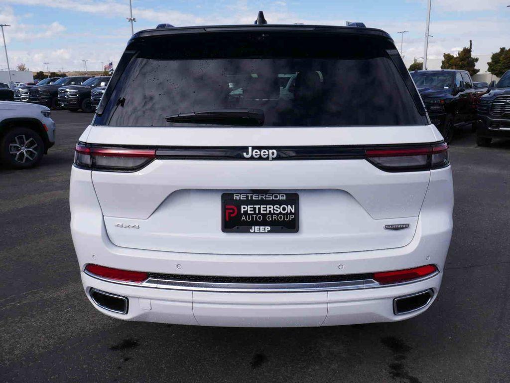 new 2025 Jeep Grand Cherokee car, priced at $59,902