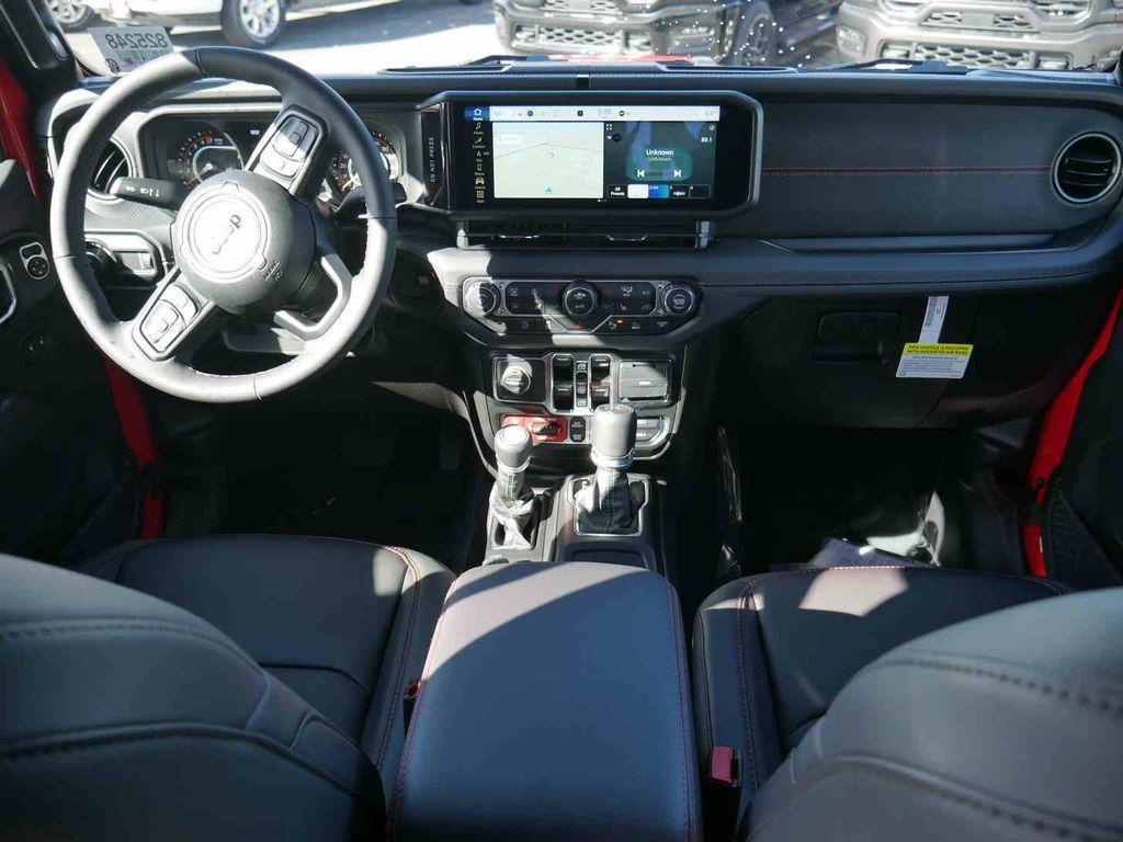 new 2025 Jeep Gladiator car, priced at $52,252