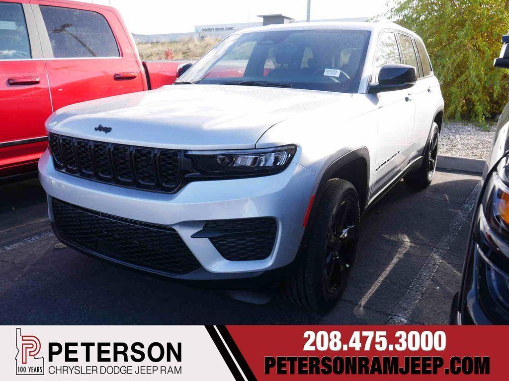 new 2025 Jeep Grand Cherokee car, priced at $42,664