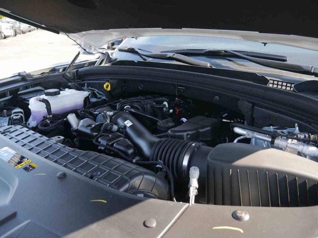 new 2025 Jeep Grand Cherokee car, priced at $38,200