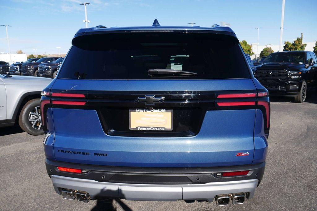 used 2024 Chevrolet Traverse car, priced at $50,998