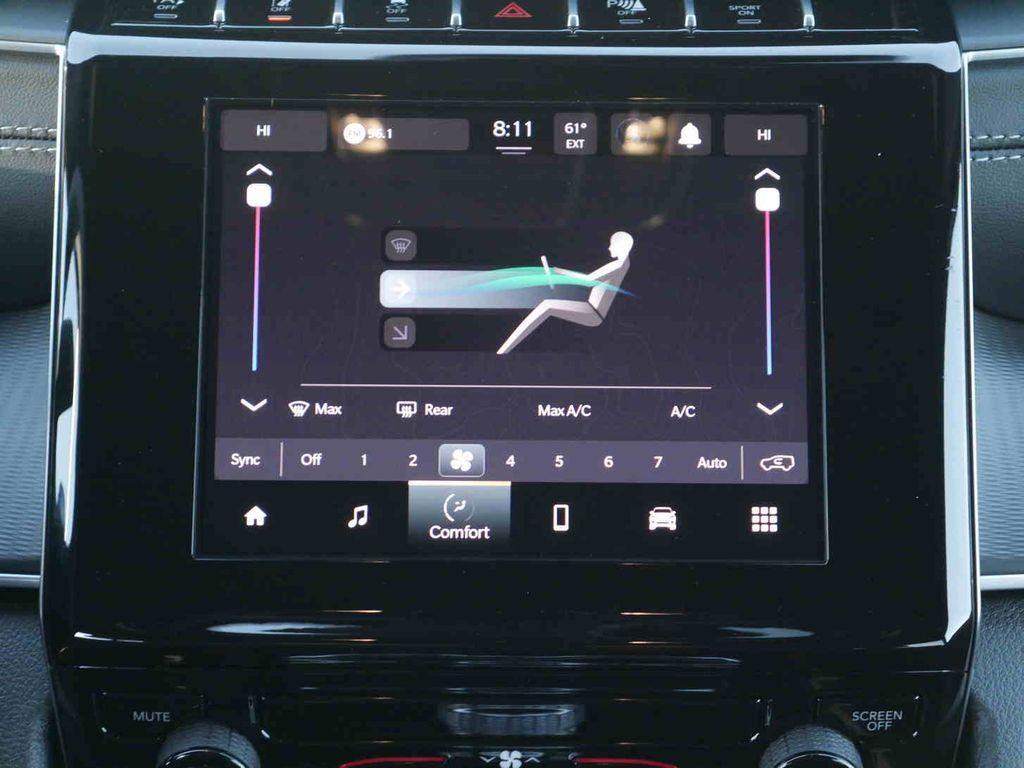 new 2025 Jeep Grand Cherokee car, priced at $36,159