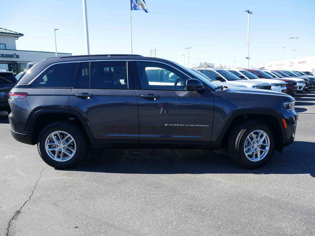 new 2025 Jeep Grand Cherokee car, priced at $36,159