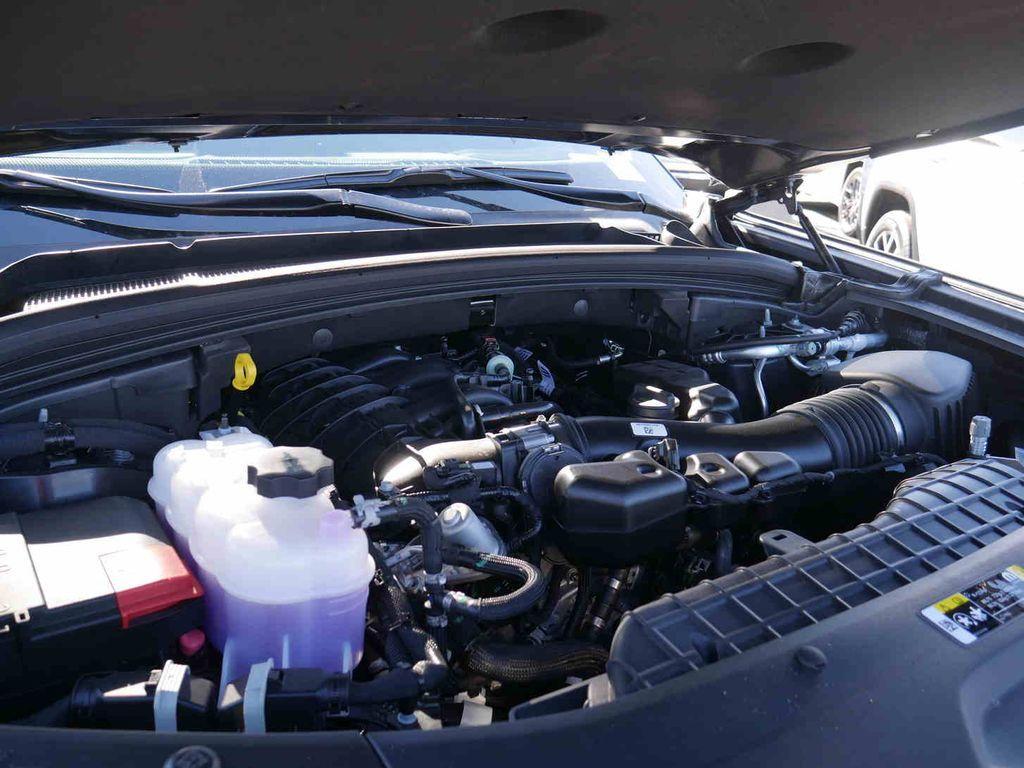 new 2025 Jeep Grand Cherokee car, priced at $36,159