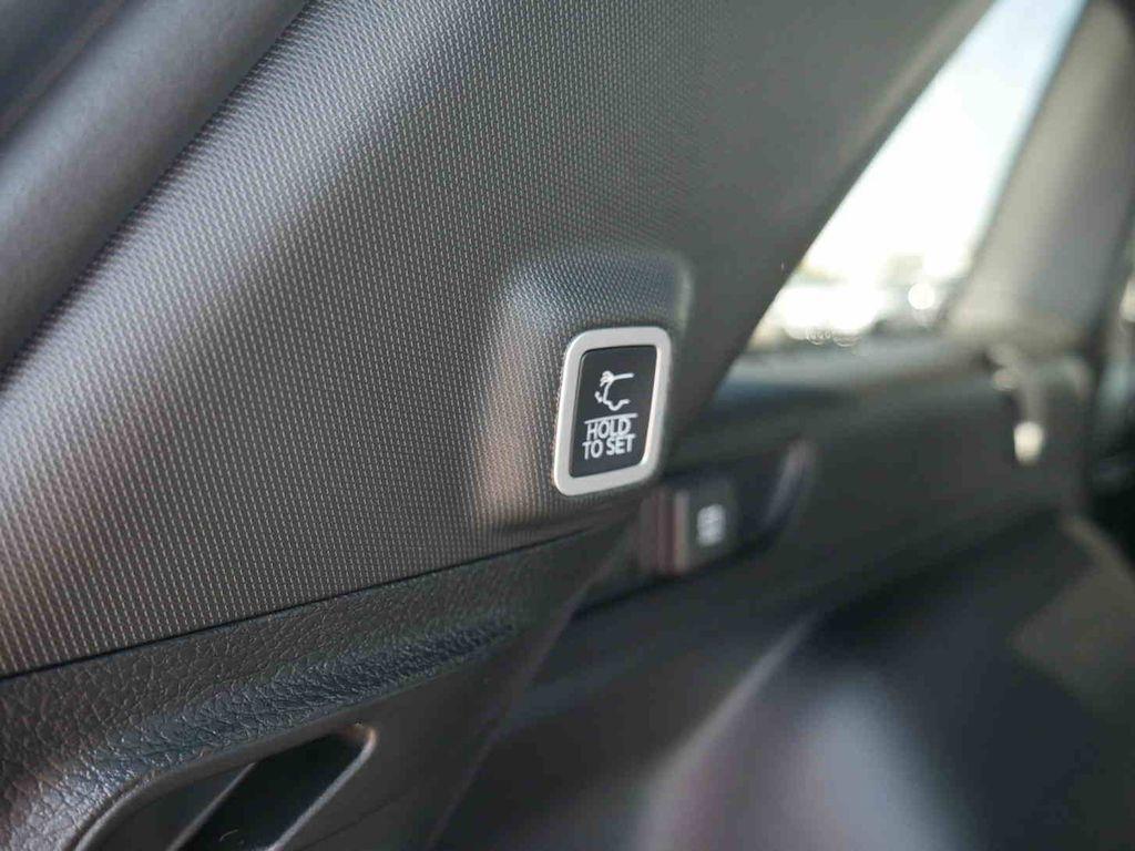 new 2025 Jeep Grand Cherokee car, priced at $41,920