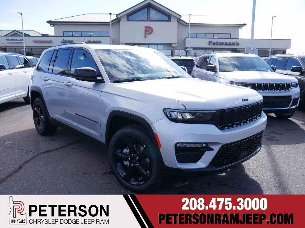 new 2025 Jeep Grand Cherokee car, priced at $52,090