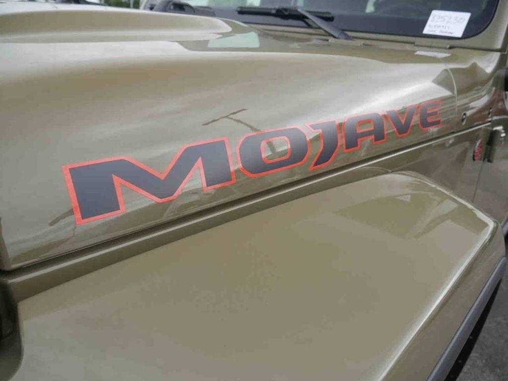 new 2025 Jeep Gladiator car, priced at $51,806