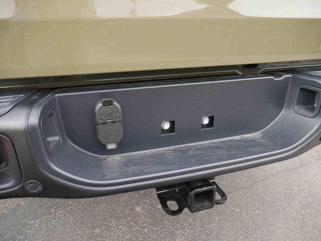 new 2025 Jeep Gladiator car, priced at $51,806