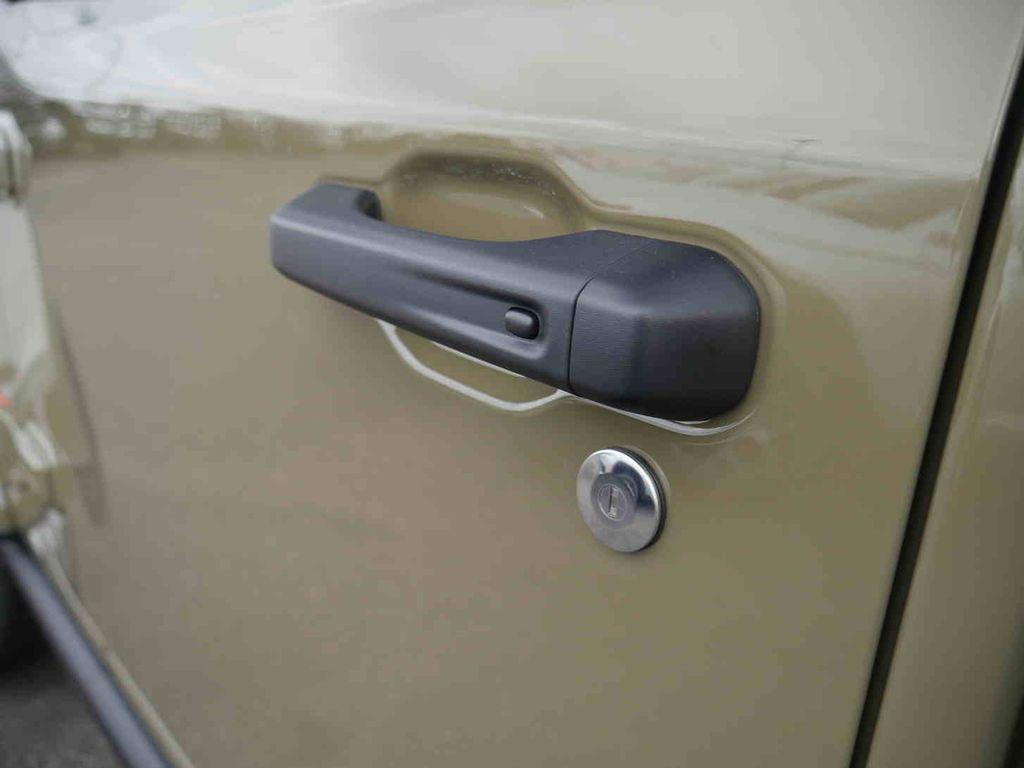 new 2025 Jeep Gladiator car, priced at $51,806