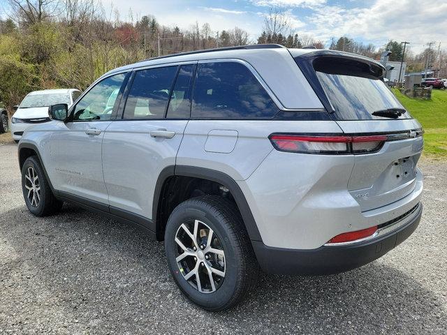 new 2024 Jeep Grand Cherokee car, priced at $52,810