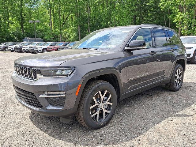 new 2025 Jeep Grand Cherokee car, priced at $50,010